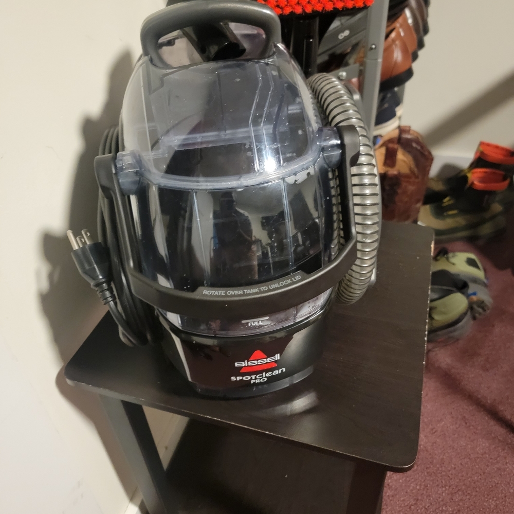 Bissell Spot Clean Pro  portable  deep  cleaner